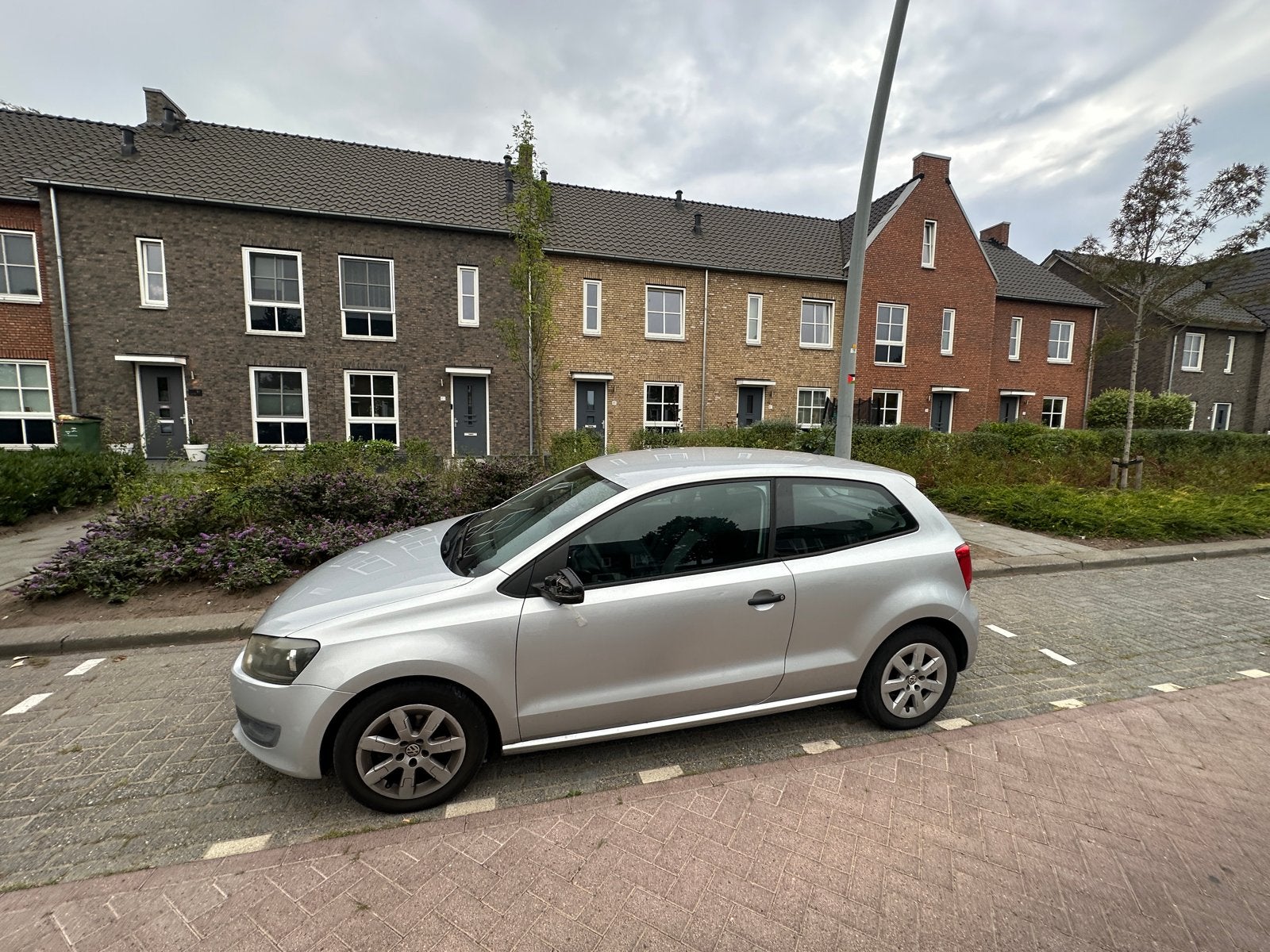 Volkswagen Polo 1.2 6V 44KW 3D 2010 Grijs, Voorwielaandrijving, 967 kg, 40 €/maand, 1198 cc