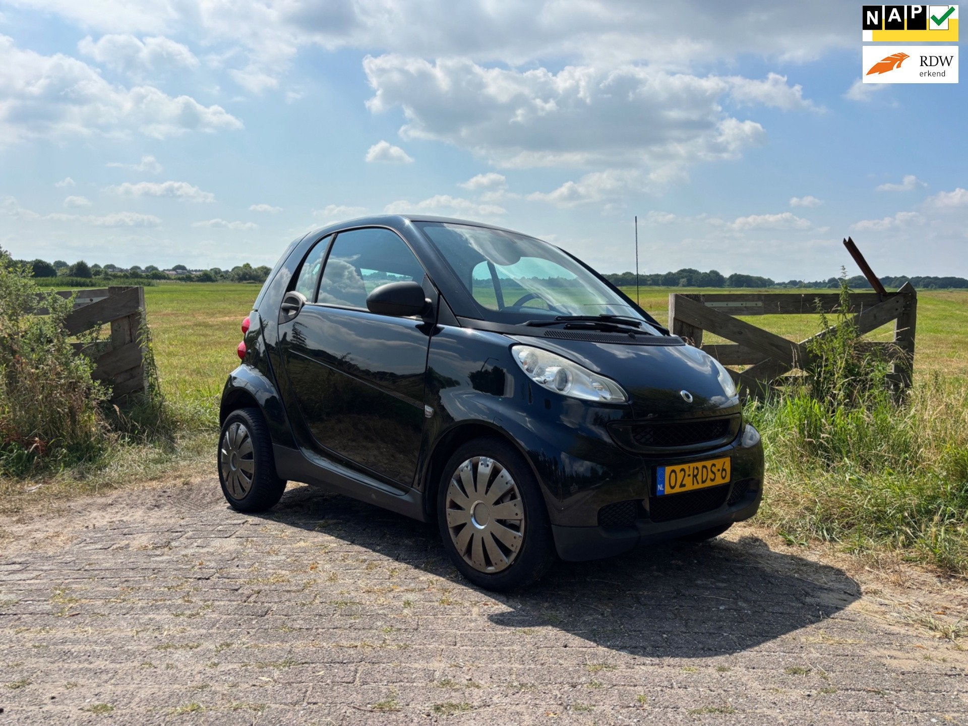 Smart Fortwo coupé 1.0 mhd Base, APK 28-08-2027, Automaat, Euro 5, Achterwielaandrijving, Gebruikt