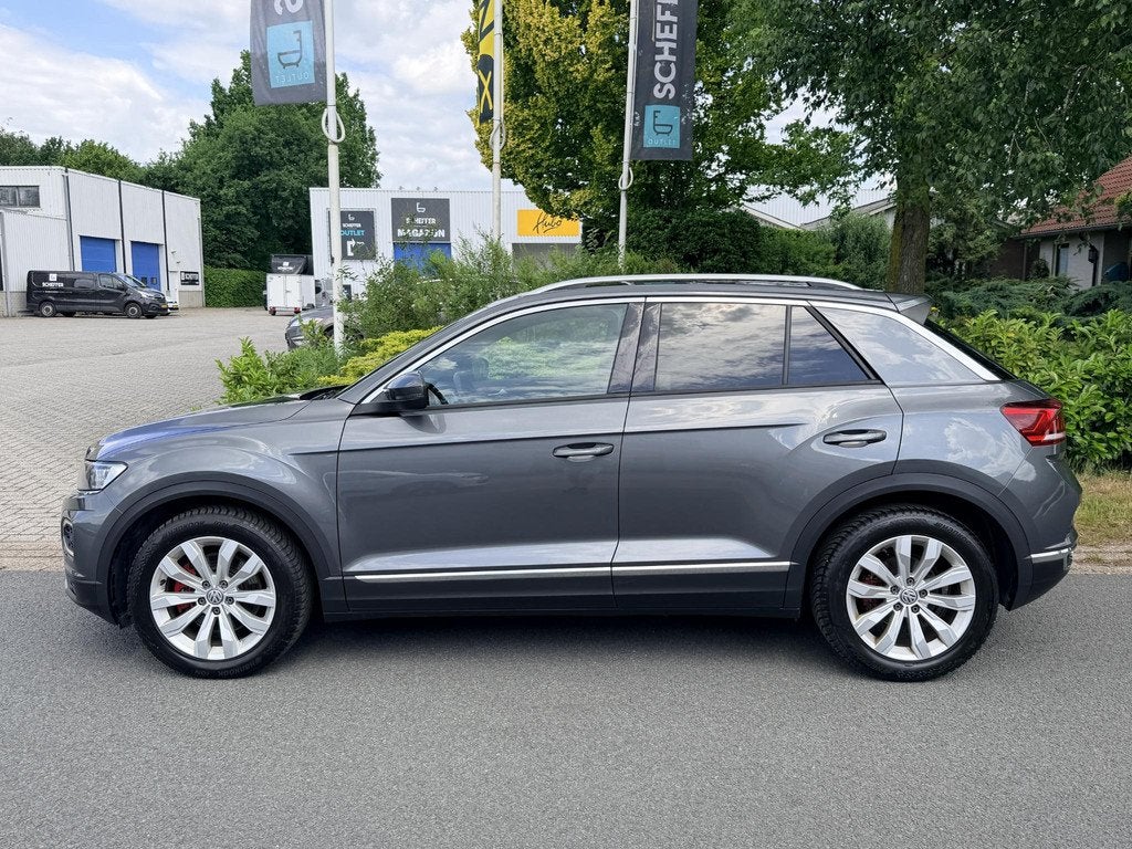 Volkswagen T-Roc 2.0 TSI DSG 190PK 4Motion•ACC•Trekhaak, Automaat, Gebruikt, Euro 6, 1984 cc