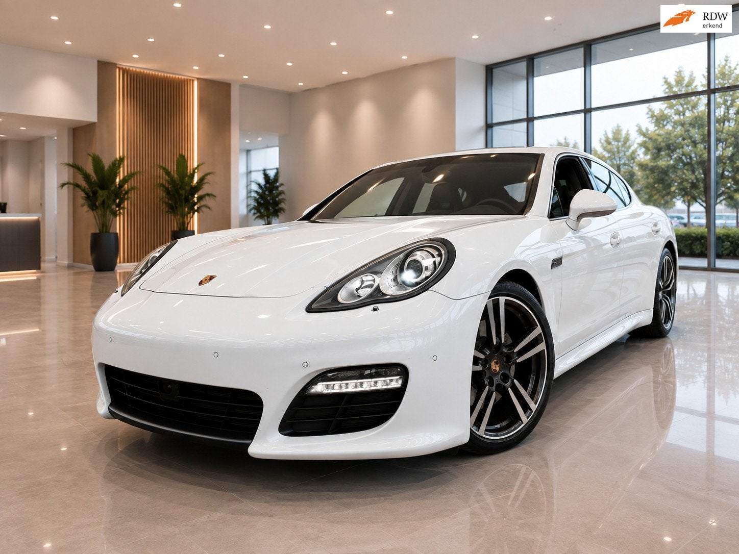 Porsche Panamera 3.0 Diesel Titanium 5D Lease va €487,-p/m, Euro 5, Gebruikt, Beige, 241 €/maand