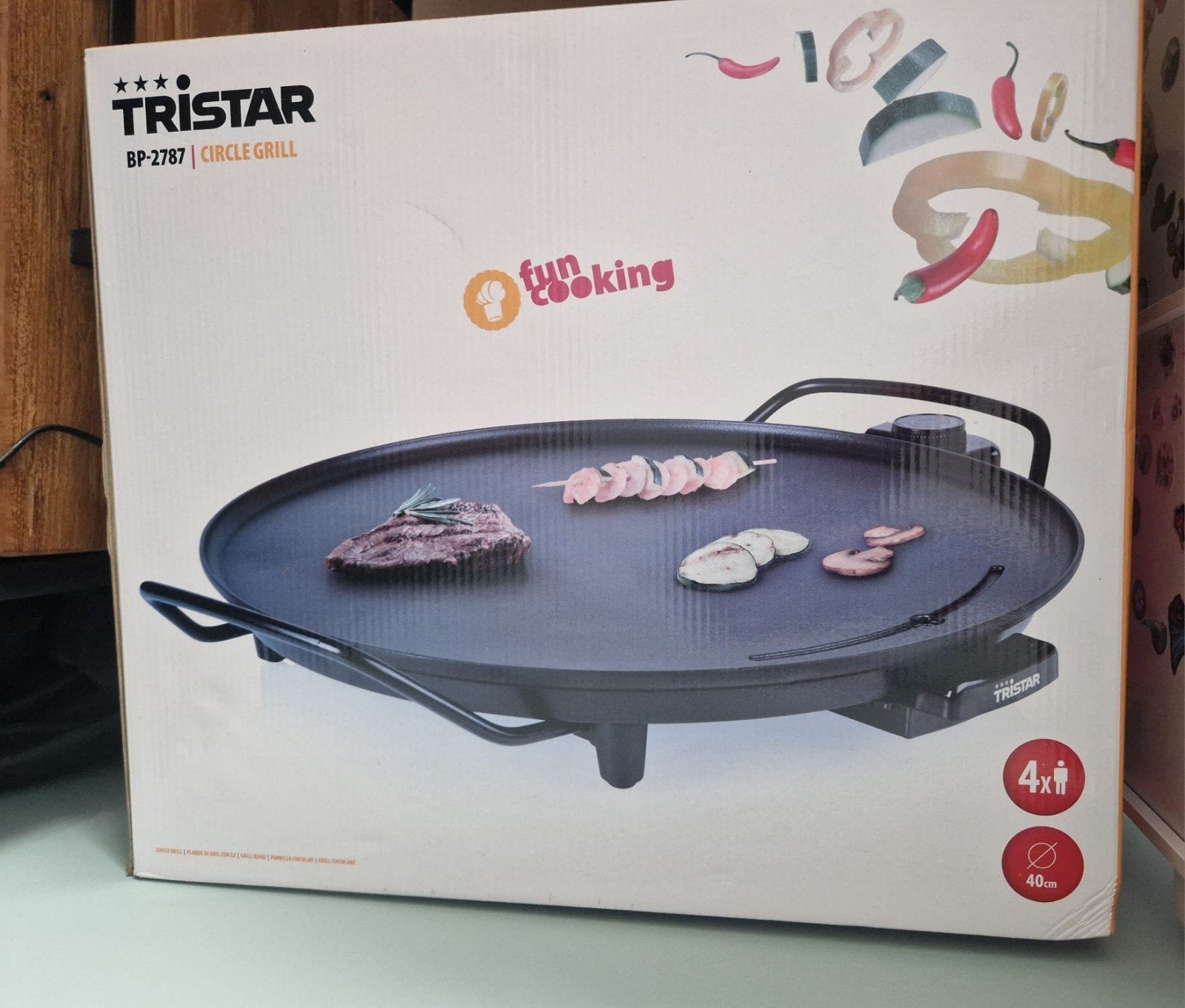 Nieuwe Tristar BP-2787 Circle Grill Gourmetstel, Ophalen, Nieuw, 4 t/m 7 personen