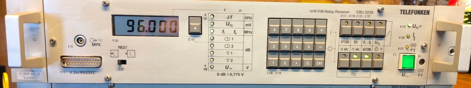 Telefunken EBU3239 MPX Tuner, Telecommunicatie, Zenders en Ontvangers, Ophalen