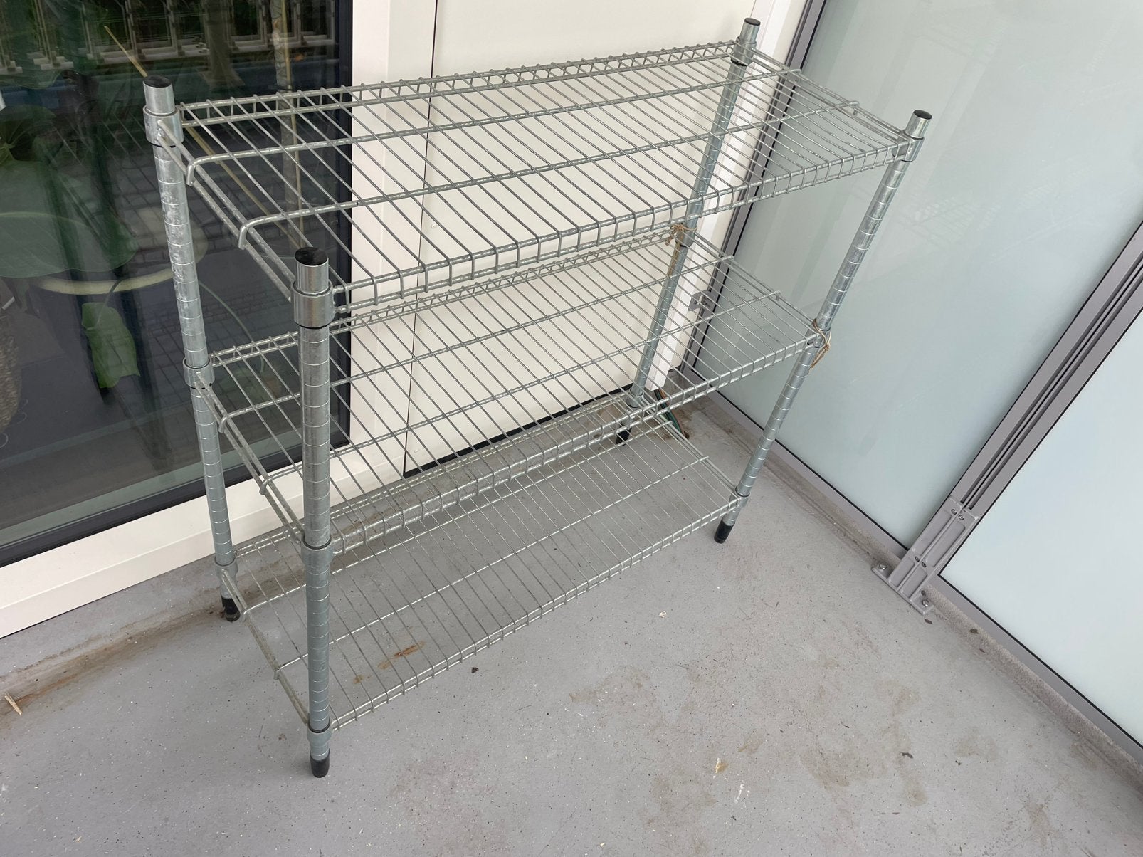 Metalen rek met 3 planken - ideaal voor opslag, Ophalen, Gebruikt