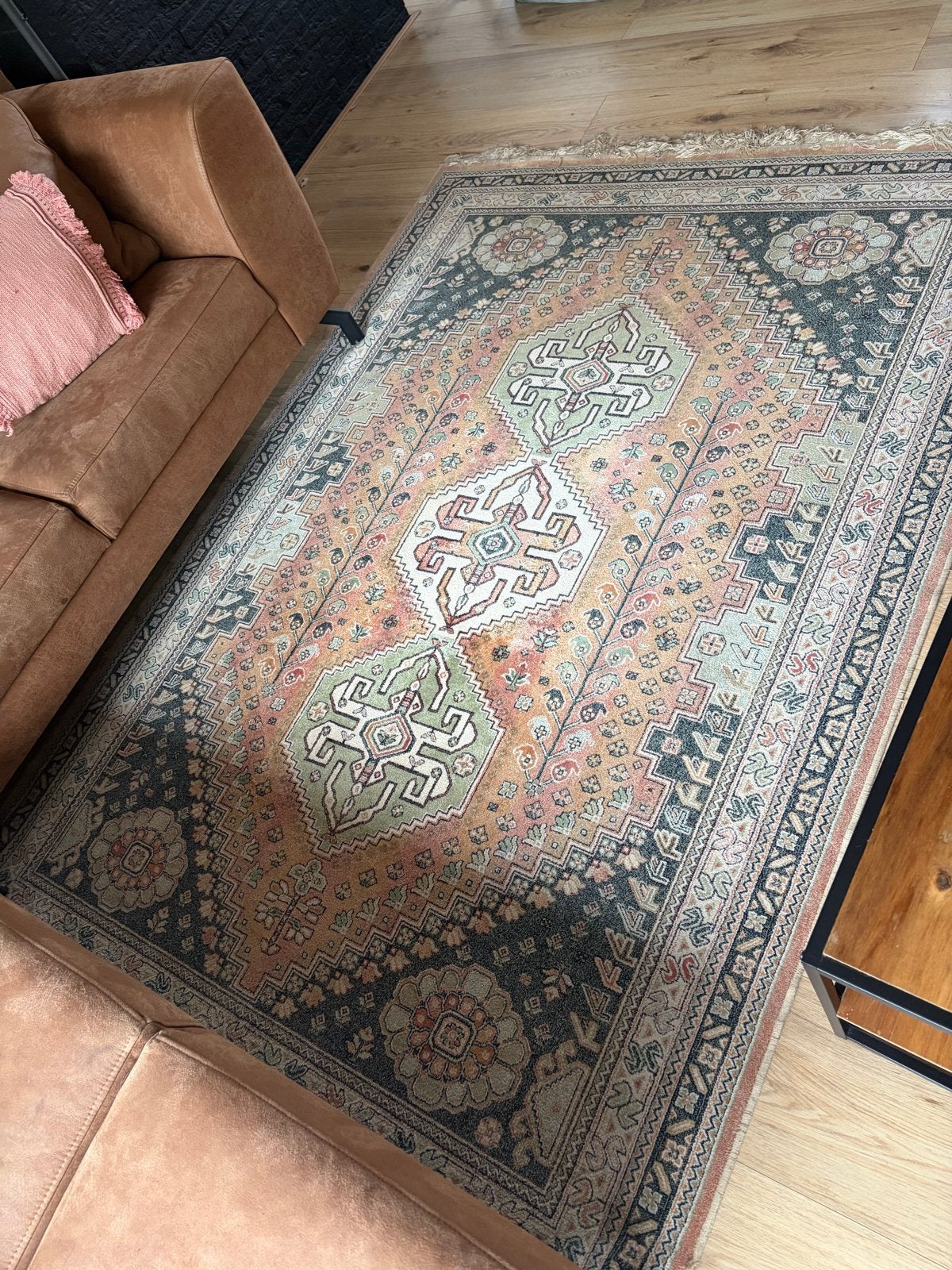 Nous Living Vloerkleed 230x160 cm, Huis en Inrichting, Stoffering | Tapijten en Kleden, Ophalen, Beige, 150 tot 200 cm, 200 cm of meer