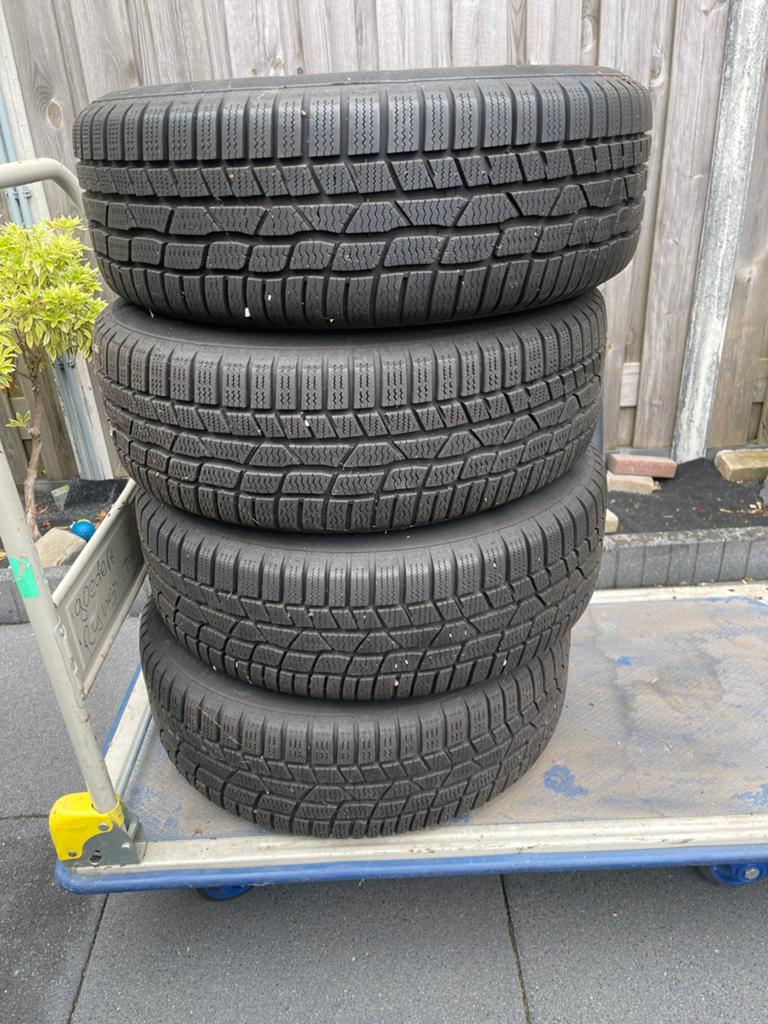 Winterbanden, Auto-onderdelen, Banden en Velgen, 16 inch, Banden en Velgen, 205 mm, Winterbanden