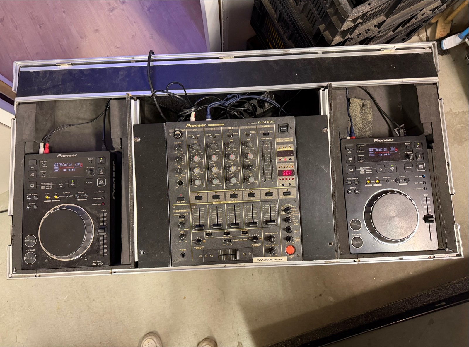 Pioneer DJ set: 2x CDJ 350, 1x DJM 600 met flightcase, Muziek en Instrumenten, Dj-sets en Draaitafels, Ophalen, Gebruikt, Dj-set