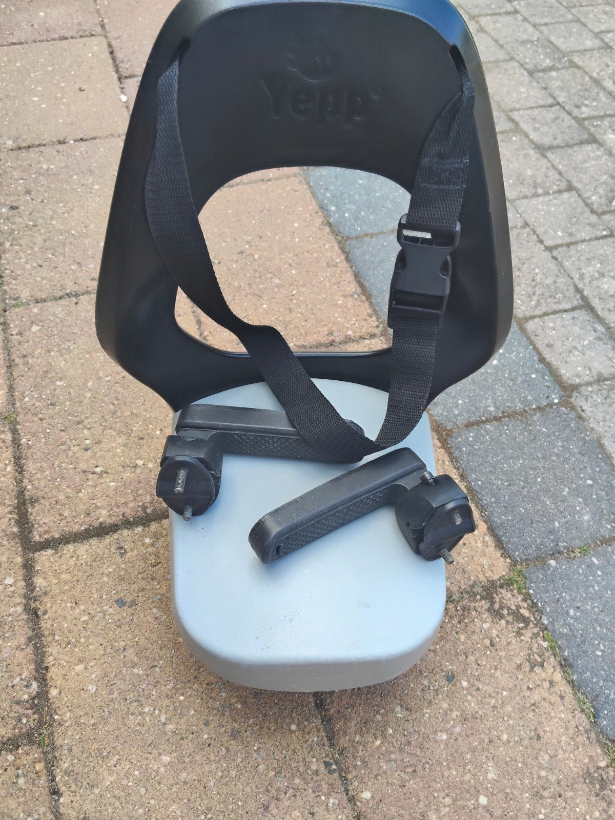 Yepp junior achterzetje, Ophalen, Gebruikt