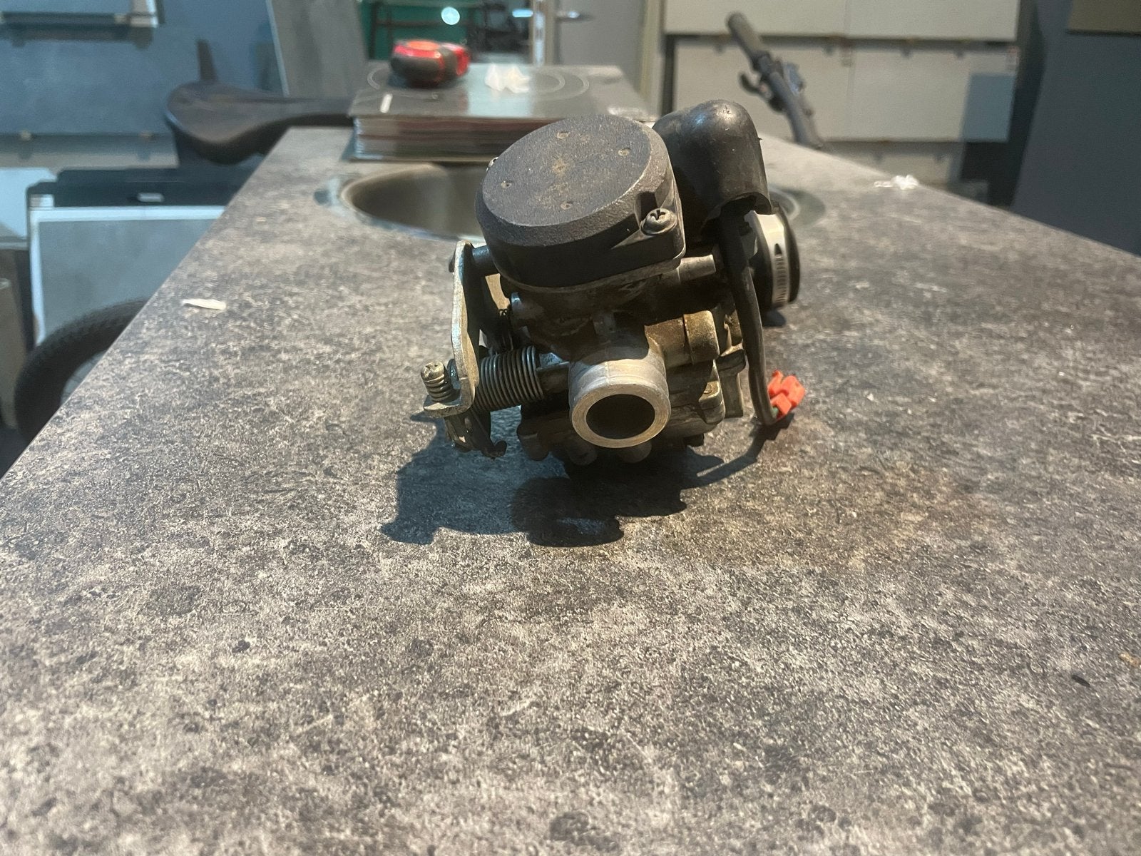 Originele Piaggio Carburateur 4T 2V Vespa | Zip | aprillia.., Fietsen en Brommers, Gebruikt, Piaggio, Piaggio, Ophalen of Verzenden