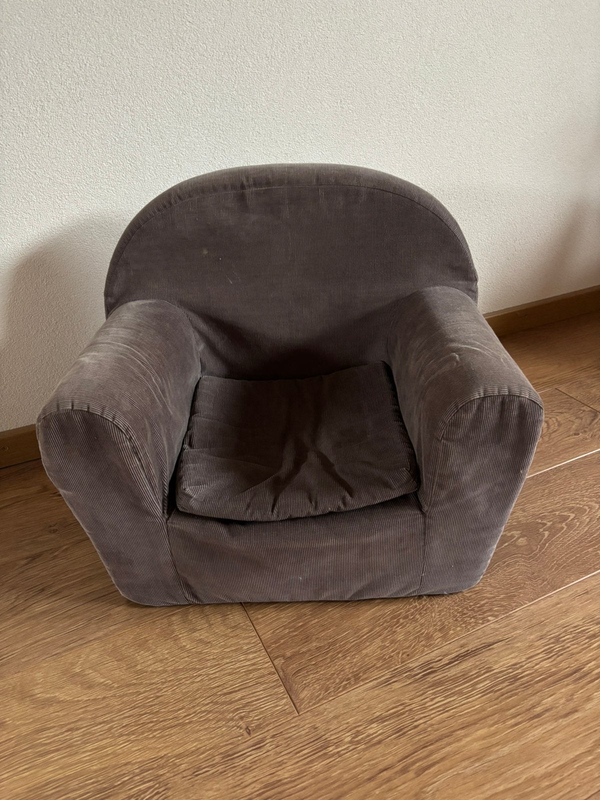 Leuk kinderstoeltje, Kinderen en Baby's, Kinderkamer | Tafels en Stoelen, Ophalen, Gebruikt, Stoel(en)