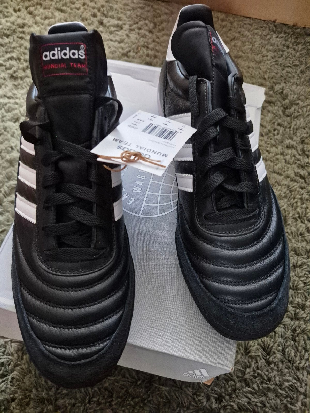 Adidas Mundial Team voetbalschoenen maat 39, Sport en Fitness, Voetbal, Maat XS of kleiner, Ophalen of Verzenden, Nieuw, Schoenen