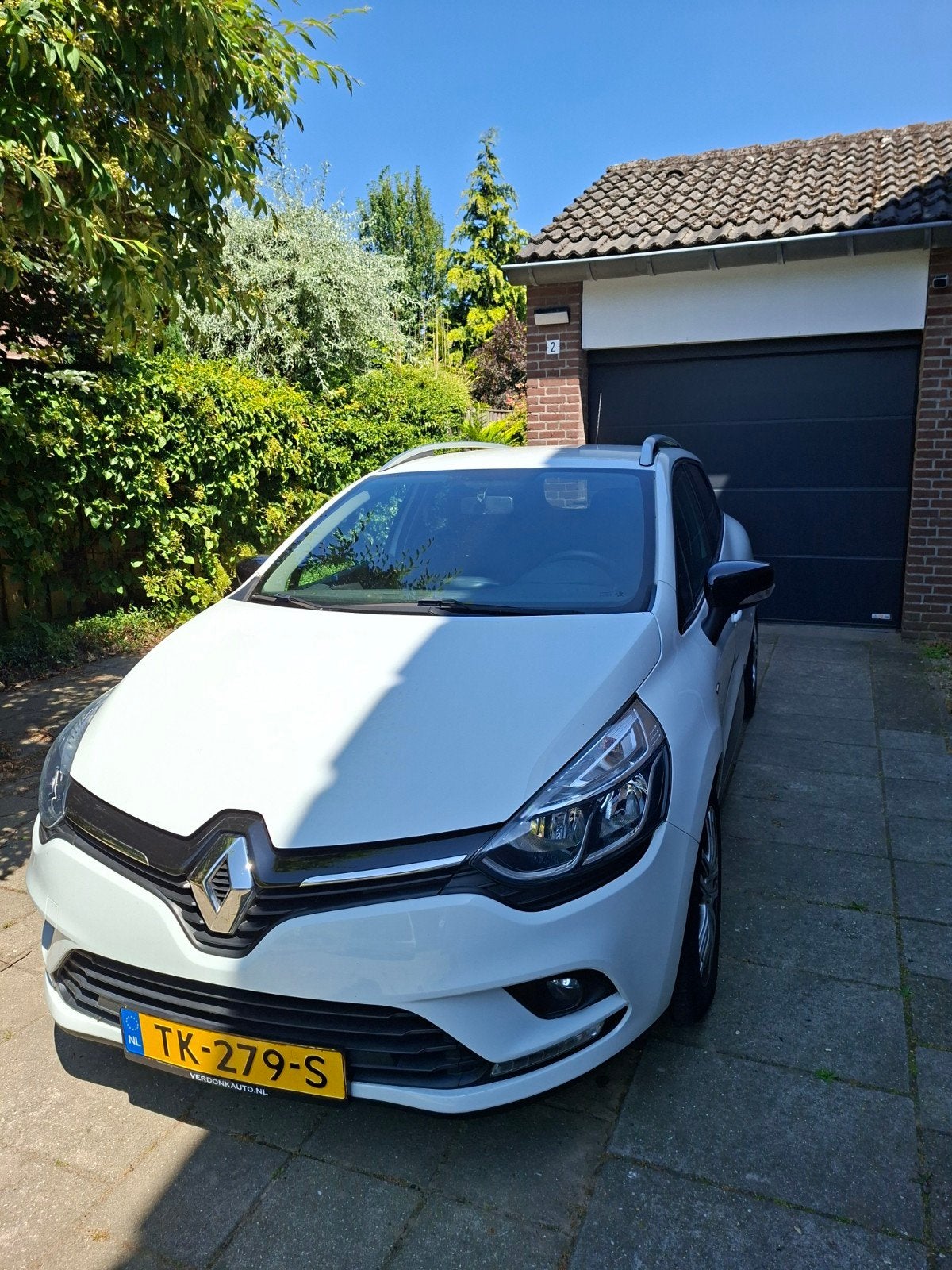 Renault Clio 0.9 TCe 90pk Limited (2018) - Luxe Uitvoering, Auto's, Renault, Voorwielaandrijving, 898 cc, 1063 kg, 580 kg