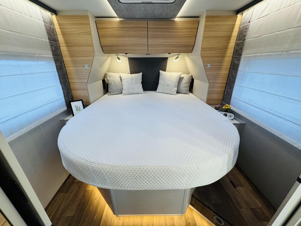 Dethleffs Pulse GT 7057 I Automaat Queensbed 2021, Caravans en Kamperen, Campers, Standaard zit, Ringverwarming, Fiat, Diesel