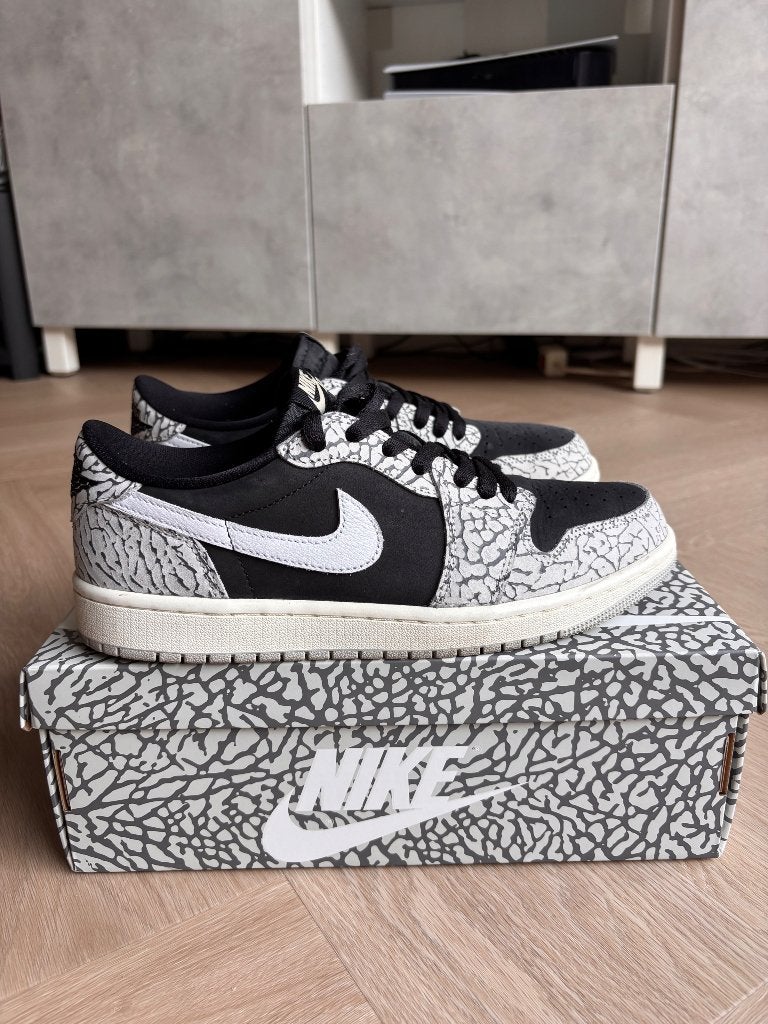 Jordan 1 Retro Low OG maat 42, Zwart, Air Jordan, Ophalen of Verzenden, Sneakers of Gympen