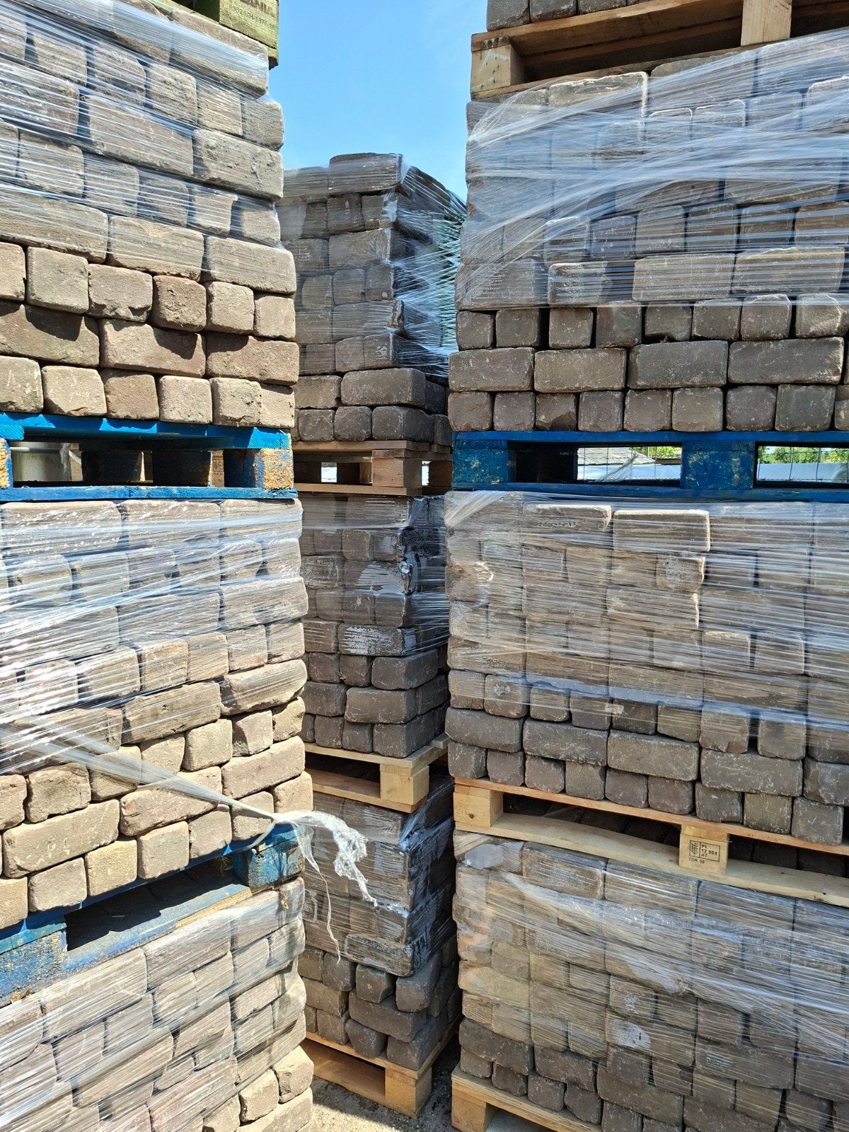 Oude gebakken keiformaat /10duimers op pallets 275m2, Ophalen, Overige materialen, Gebruikt, Klinkers
