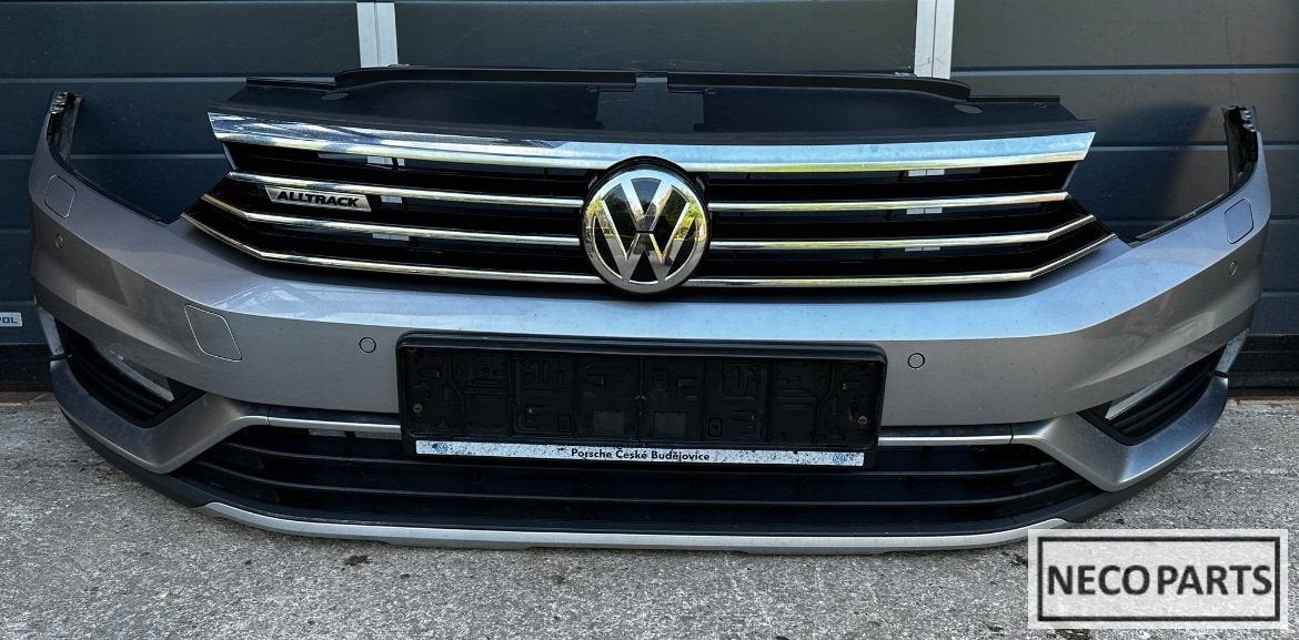 VW PASSAT B8 ALLTRACK BUMPER VOORBUMPER LB7S LEVERBAAR!!, Gebruikt, -, Volkswagen, -