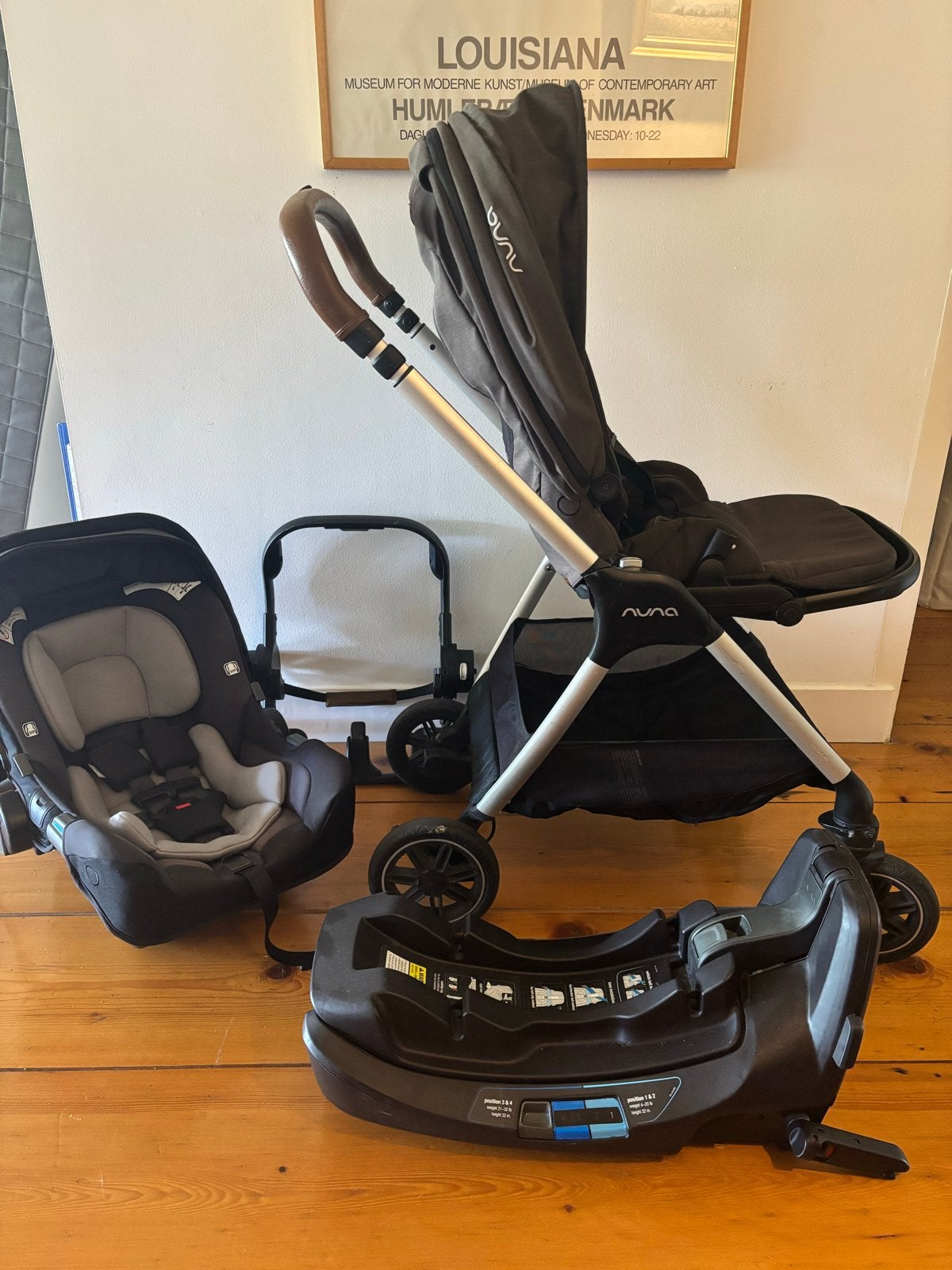 Nuna Travel Systeem: Pipa RX autostoel + Triv kinderwagen, Gebruikt, Verstelbare duwstang, Ophalen, Kinderwagen