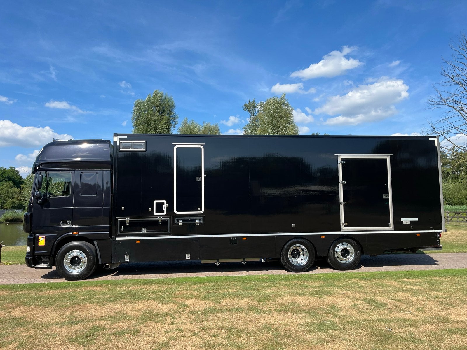DAF XF Motorhome, Racetruck, Dakar, Rallysport, Cross, Automaat, Euro 5, Achterwielaandrijving, Zwart