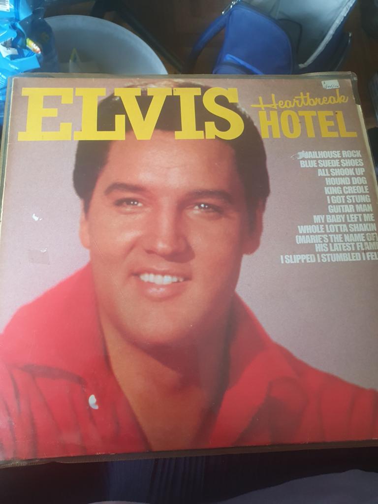 Elvis heartbreak hotel, Beschermende buitenhoes, Ophalen of Verzenden, Gebruikt, Overige formaten