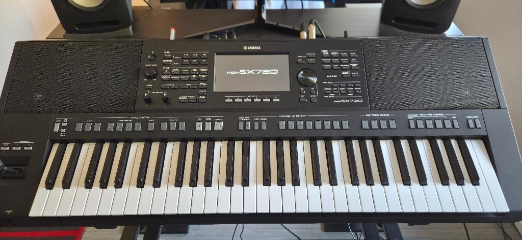 Yamaha PSR SX720, Ophalen, 61 toetsen, Yamaha, Zo goed als nieuw
