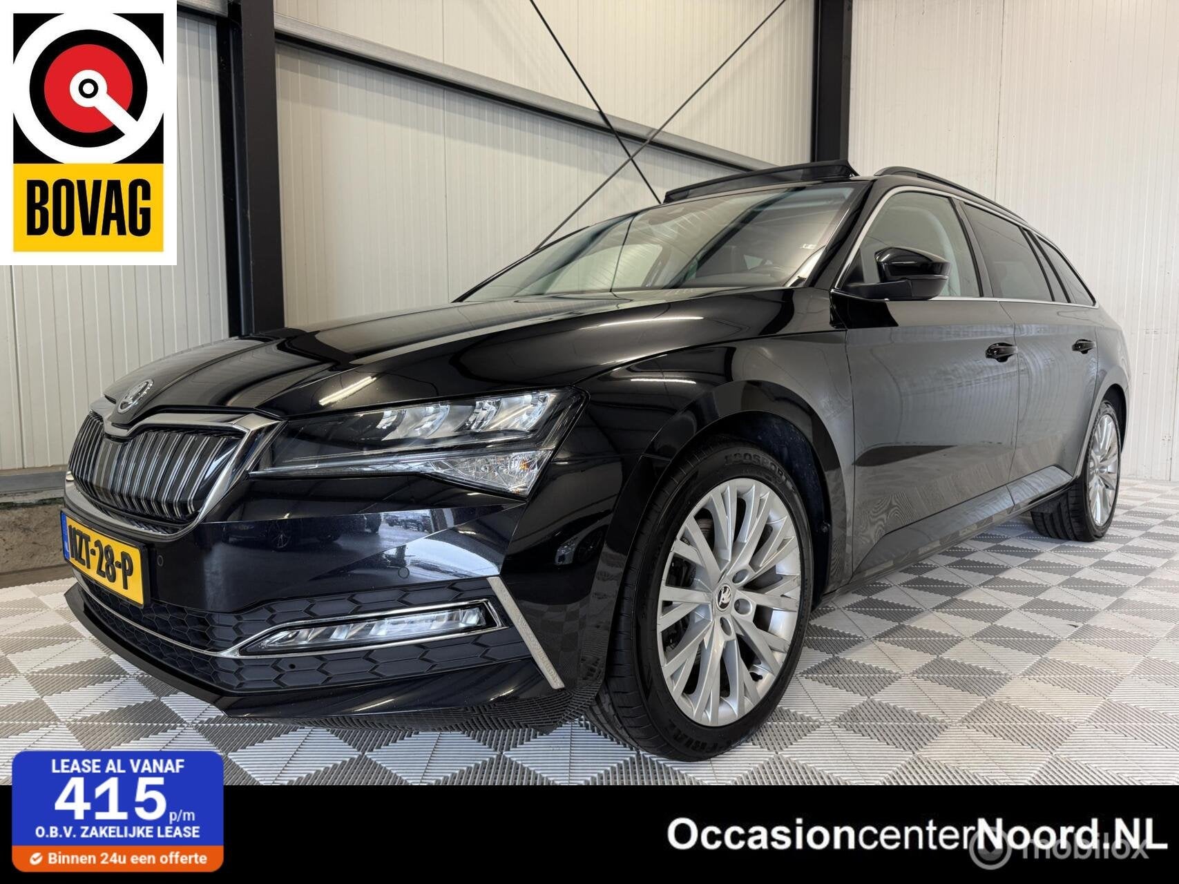 Skoda Superb Combi Hybrid Bns Ed Plus | HUD | Pano | Leer, Auto's, Gebruikt, Zwart, Zwart, Hybride Elektrisch/Benzine