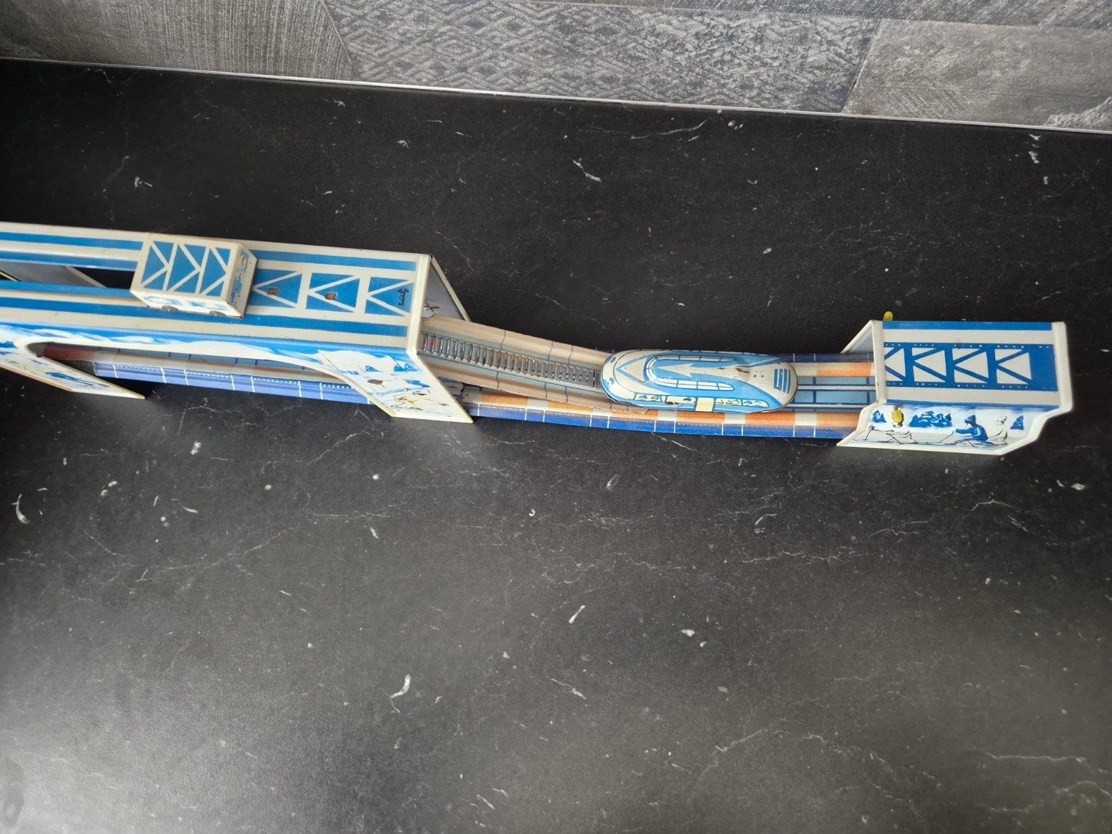 Vintage Monorail Jaren '60/'70 - Sleuteltje Ontbreekt, Ophalen