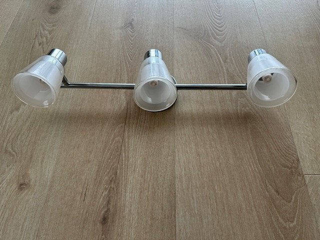1 spot lamp + G9 LED Spot OK-3L + L-verbinder 2 fase 1 rail, Overige merken, Ophalen of Verzenden, Zo goed als nieuw, LED