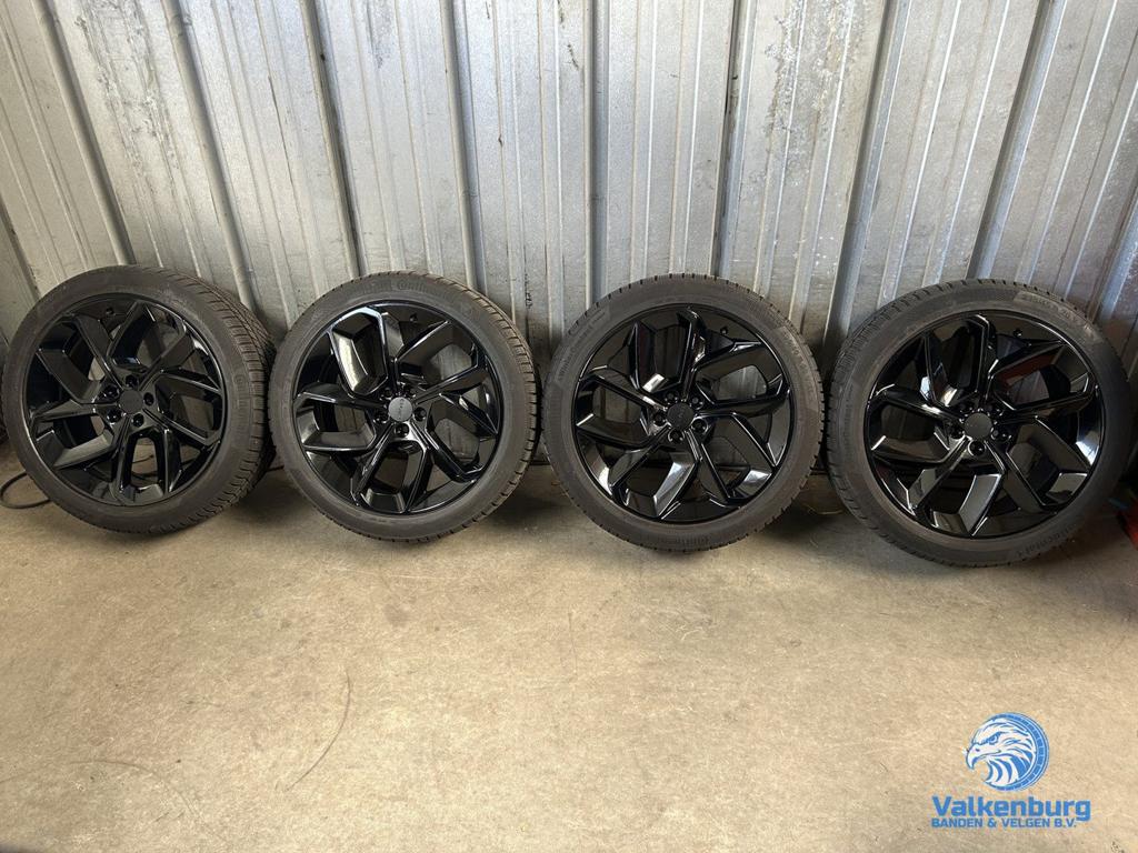 8mm! Originele Lynk & Co 20 inch zwarte velgen 5x108 winterb, Gebruikt, -, -, Banden en Velgen