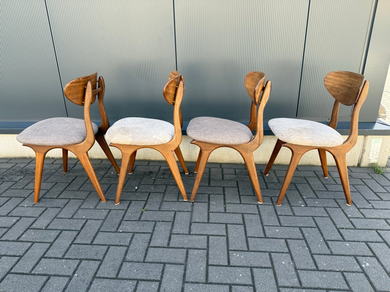 Set van 4 Awa eetkamerstoelen - Louis van Teeffelen design, Ophalen