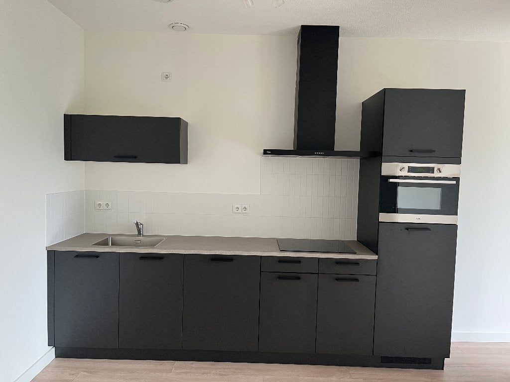 Moderne matzwarte rechte keuken 3,15 meter GEDEMONTEERD