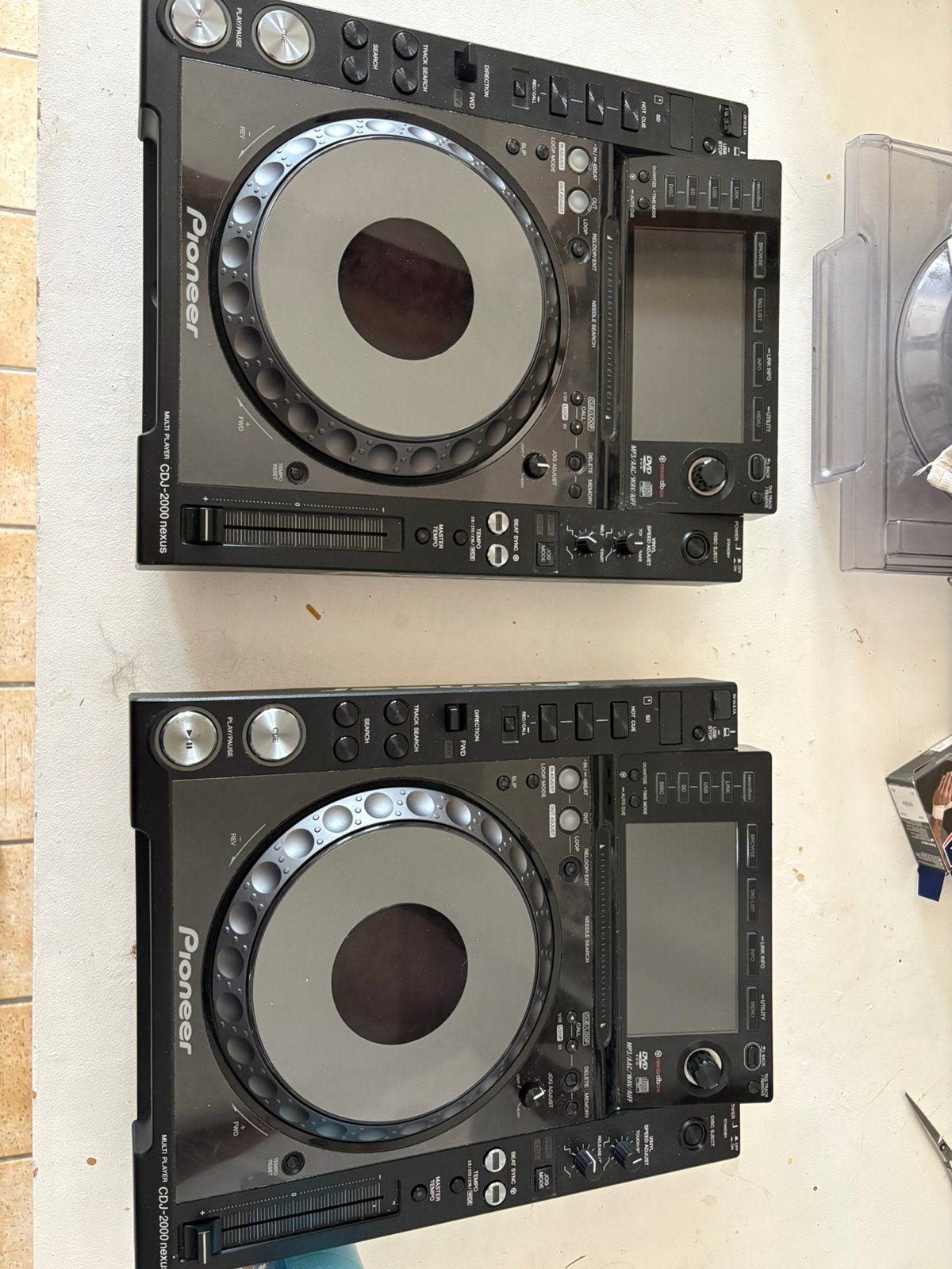 2X PIONEER CDJ2000 NXS NEXUS + FLIGHTCASE EN DECKSAVERS, Ophalen, Zo goed als nieuw, Pioneer