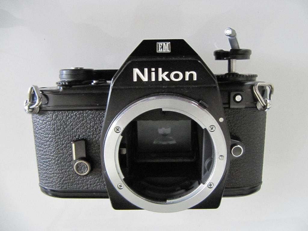 Nikon EM, Audio, Tv en Foto, Fotocamera's Analoog, Verzenden, Gebruikt, Spiegelreflex, Nikon