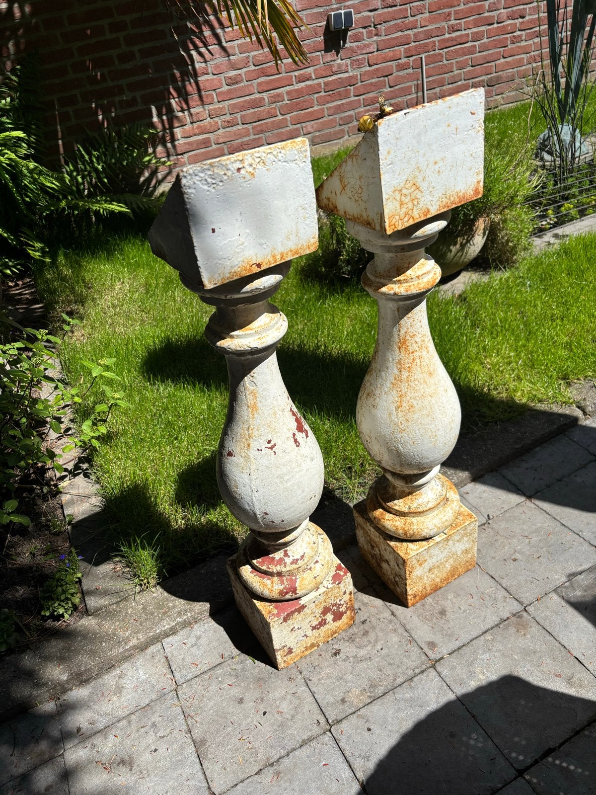 Set van 2 vintage gietijzeren zuilen, Tuin en Terras, Ophalen, Gebruikt, Balkon, Minder dan 60 cm