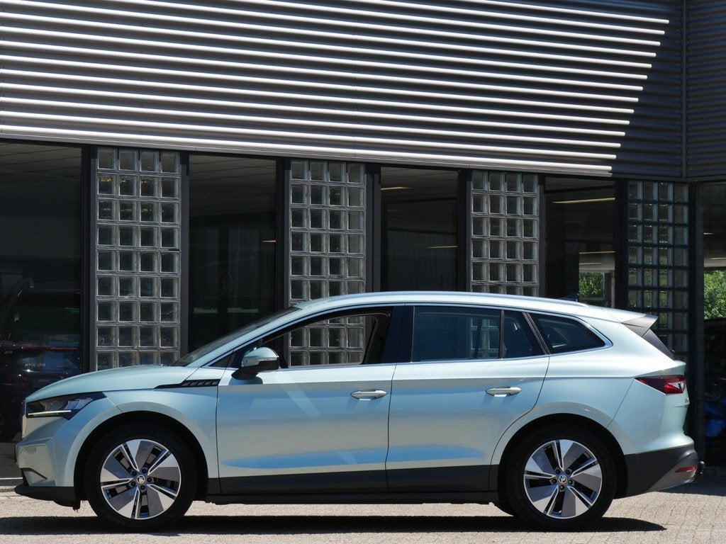 Skoda Enyaq iV 80/ ASSISTENTIE PACK/ TREKHAAK/ CLIMATE PACK/, Auto's, Skoda, Achterwielaandrijving, Gebruikt, 544 km, 80 kWh