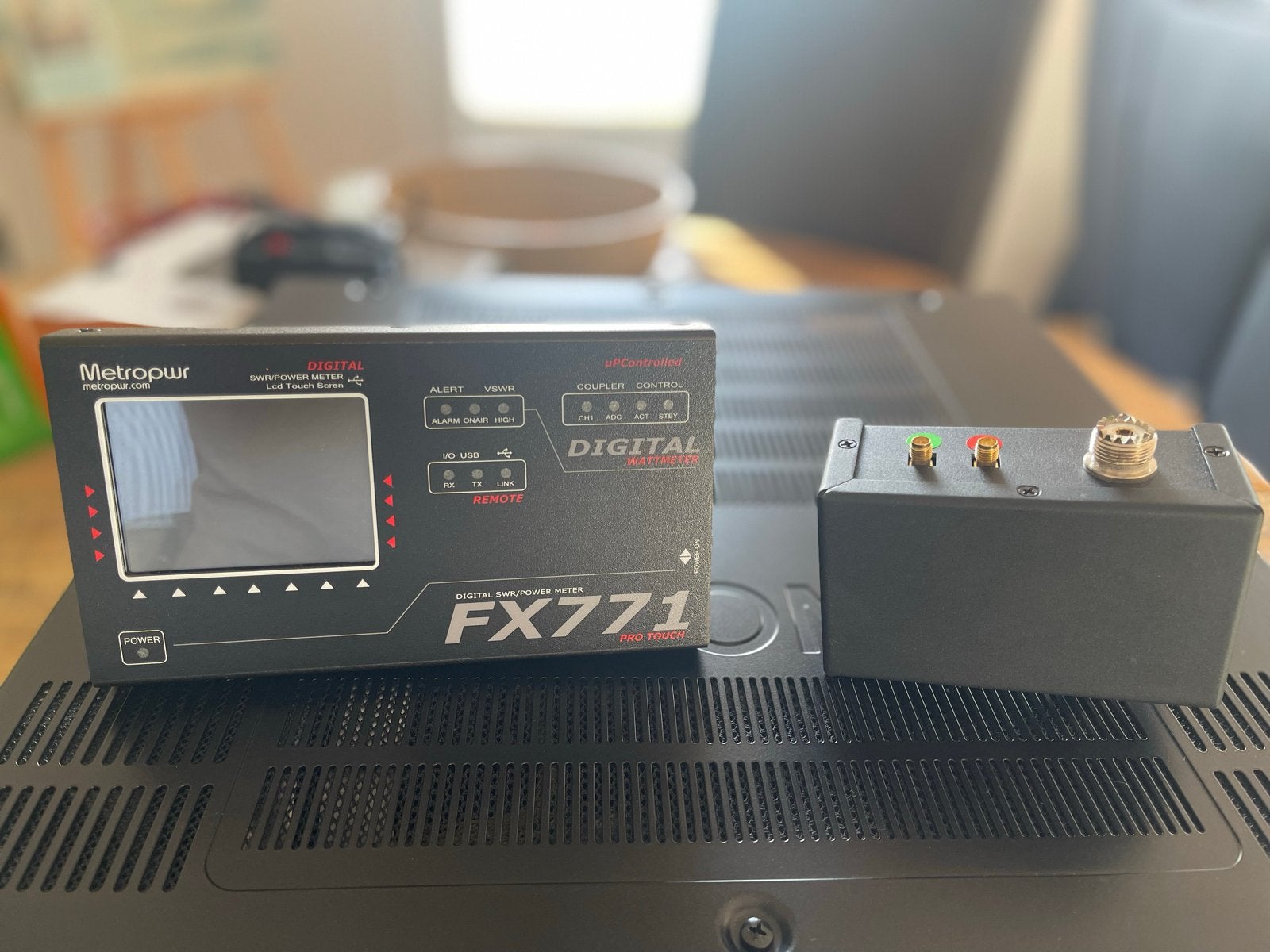 Metropwr FX771 SWR & Power Meter tot 3 kW, Telecommunicatie, Zenders en Ontvangers, Ophalen of Verzenden, Zo goed als nieuw