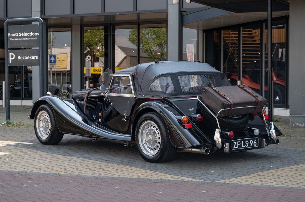Morgan Plus 8 3.9 V8 (bj 1992), 3948 cc, 190 pk, Cabriolet, Zwart