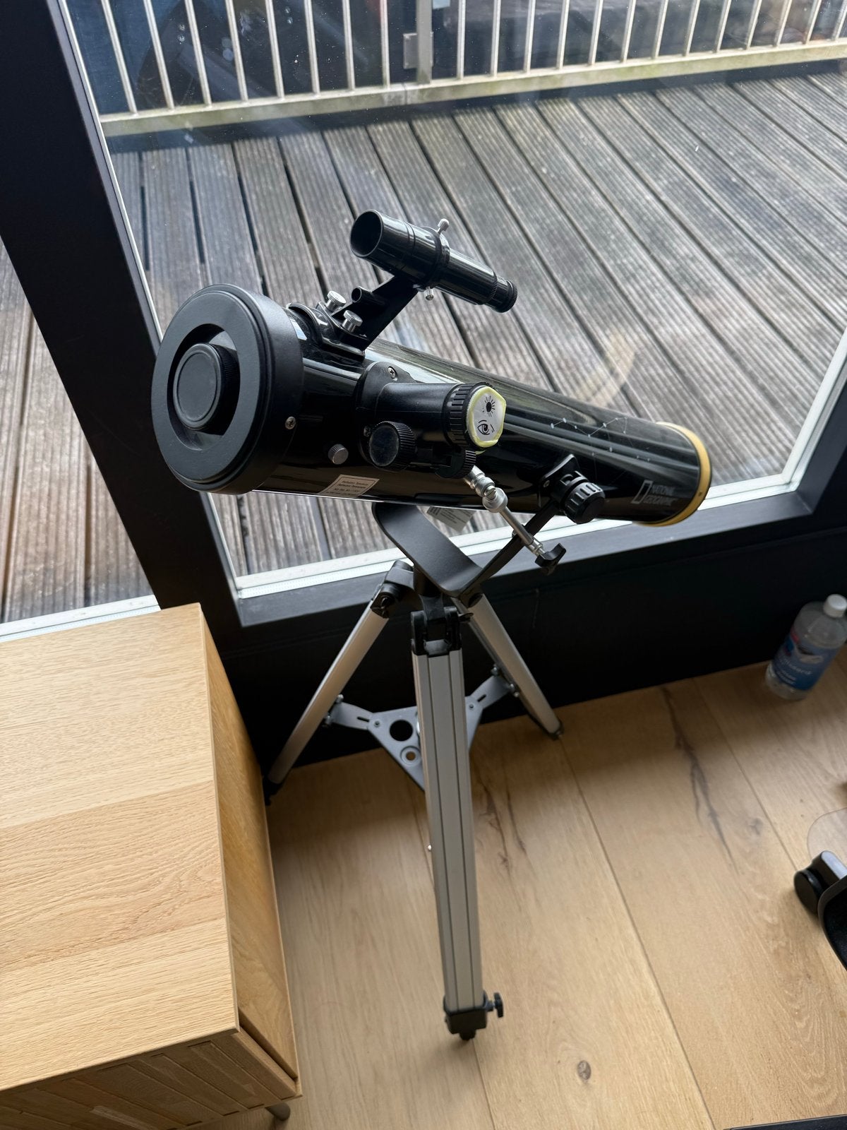 National Geographic Telescoop 76/700 met statief en boekje, Ophalen, Gebruikt, 80 tot 200 mm, Met statief