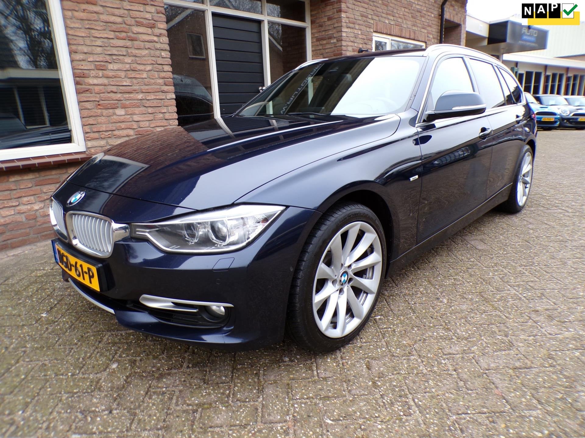 BMW 3-serie Touring 328i High Executive Automaat / Navi, Auto's, BMW, Automaat, 745 kg, Achterwielaandrijving, Gebruikt