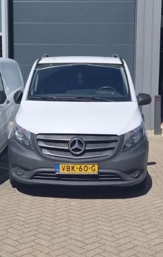 Mercedes-Benz Vito 2.1 CDI 100KW 2019 Wit, Auto's, 4 cilinders, Parkeersensor, Wit, 1938 kg