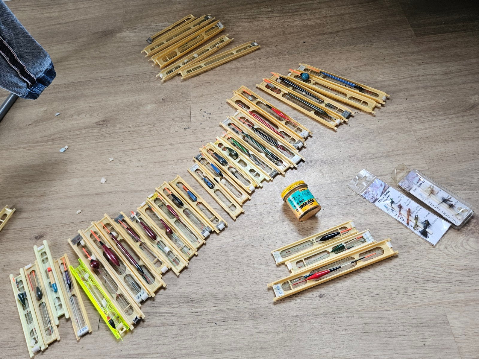 vis dobbers met vliesvis of snoek haakjes en powerbait, Ophalen of Verzenden, Zo goed als nieuw, Overige typen