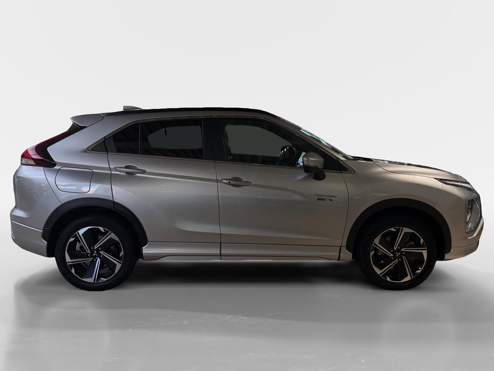 Mitsubishi Eclipse Cross 2.4 PHEV Instyle | Schuif-/ kanteld, Auto's, Automaat, 14 kWh, 4 cilinders, Bedrijf