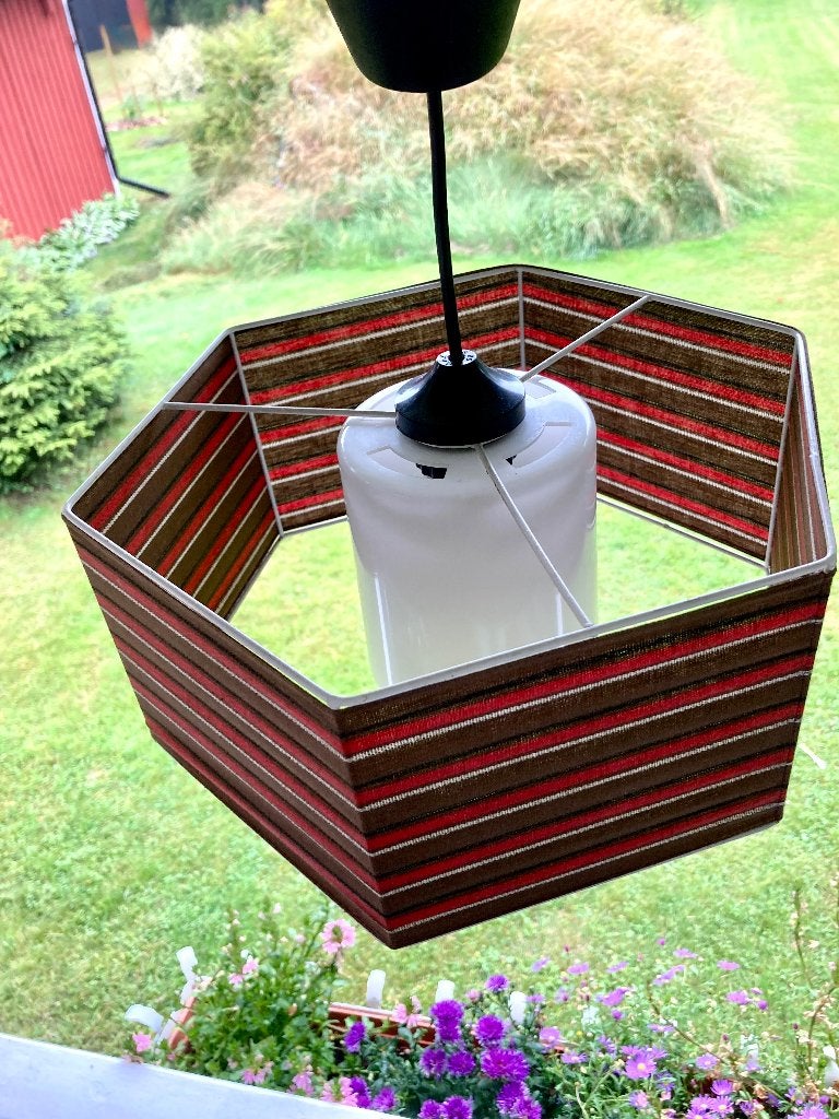 Zweedse textiel lamp. Vintage hanglamp jaren 80. 6-kantig., Huis en Inrichting, Gebruikt, Textiel, Scandinavisch vintage, E27 (groot)