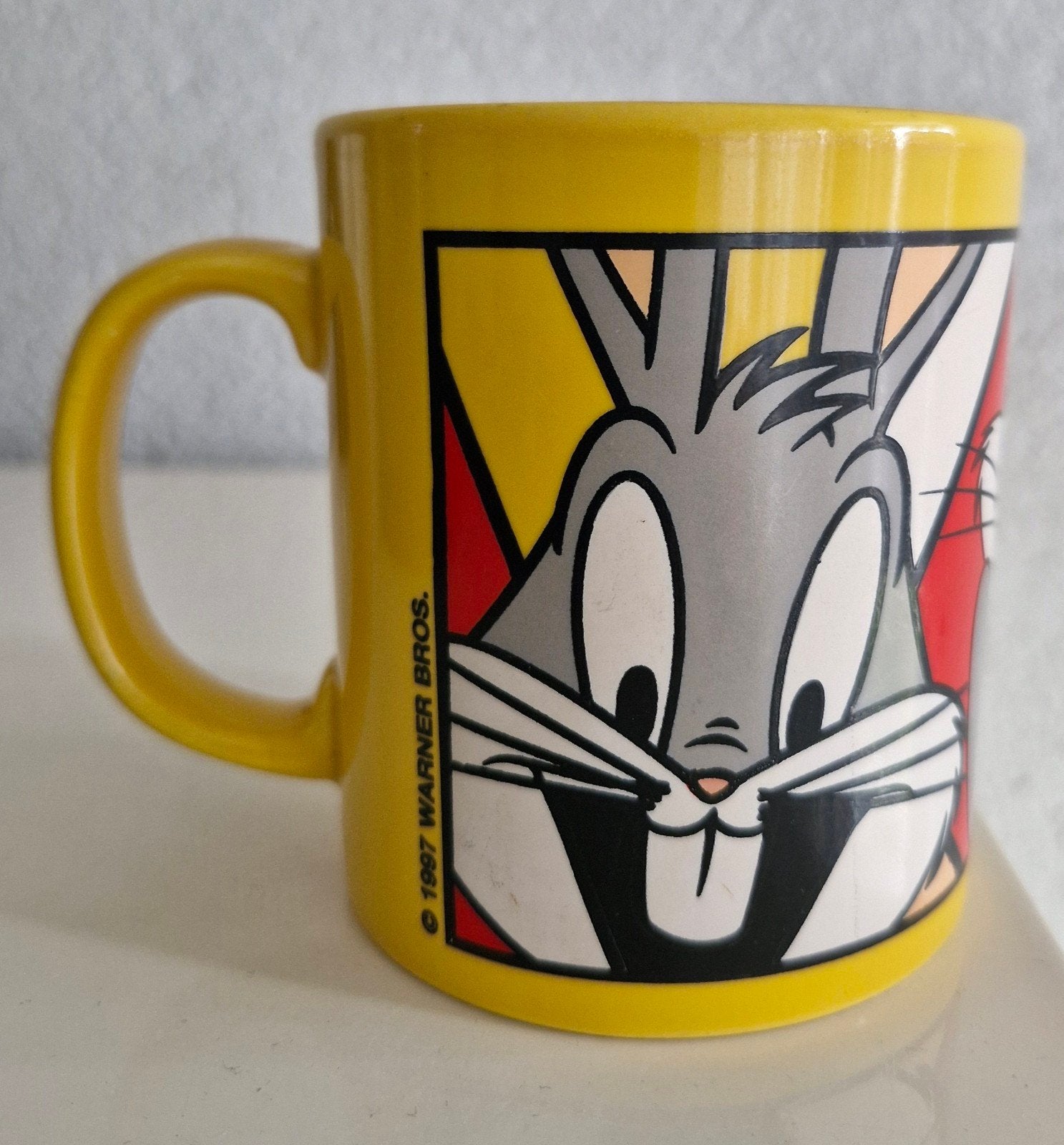 Vintage Bugs Bunny Mok - Staffordshire Tableware 1997, Huis en Inrichting, Gebruikt, Overige merken, Keramiek, Vintage