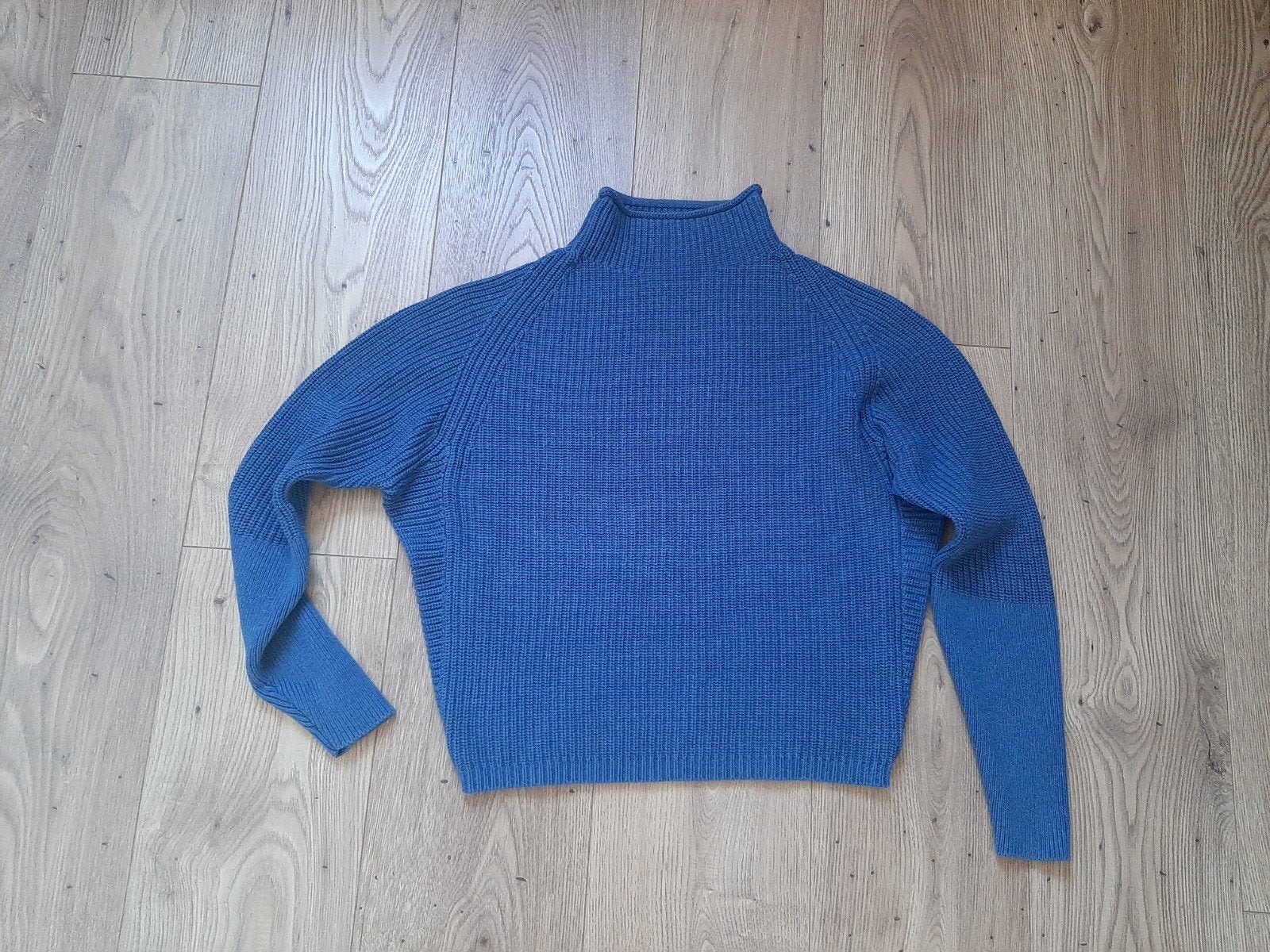 nieuw... trui mt XS  SEY  Studio, Blauw, Nieuw, Ophalen of Verzenden, SEY Studio