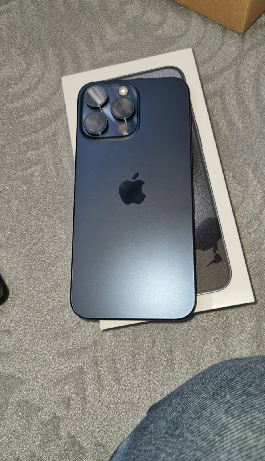 iPhone 15 Pro Max 256GB - Zonder krassen, incl. doos, Telecommunicatie, Gebruikt, Blauw, IPhone 15 Pro Max, Zonder simlock