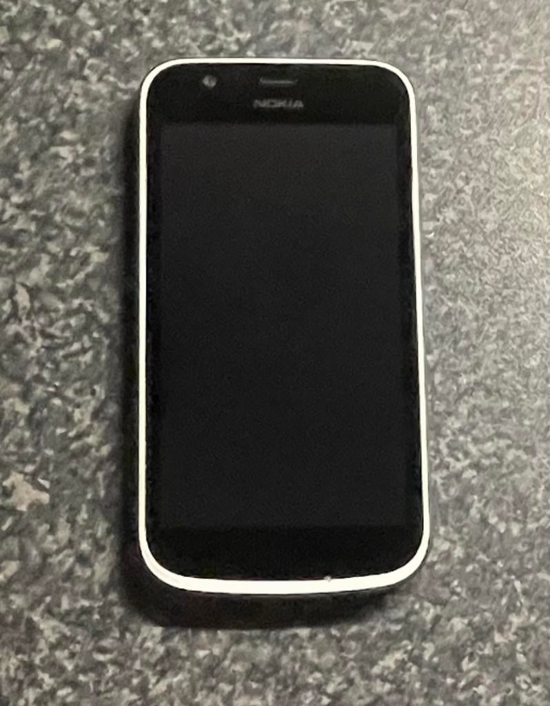NOKIA 1  DARK BLUE  (5X), Gebruikt, Blauw, Touchscreen, 3 tot 6 megapixel