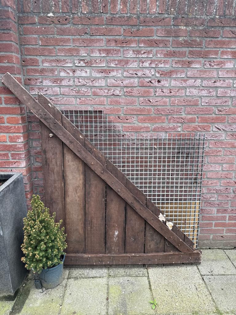 Houten poort met gaas - gebruikt, Tuin en Terras, Tuinhekken en Hekwerk, Ophalen of Verzenden, Zo goed als nieuw