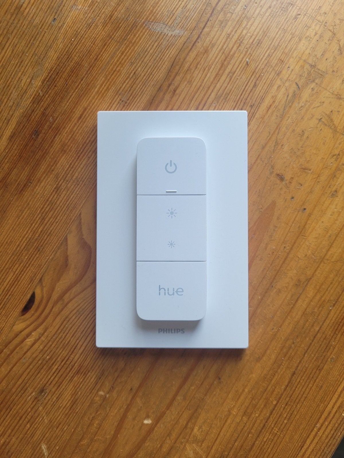 Philips Hue Dimmer Schakelaar V2 met wandhouder, Huis en Inrichting, Ophalen, Wit, Smart home compatibel, Kunststof