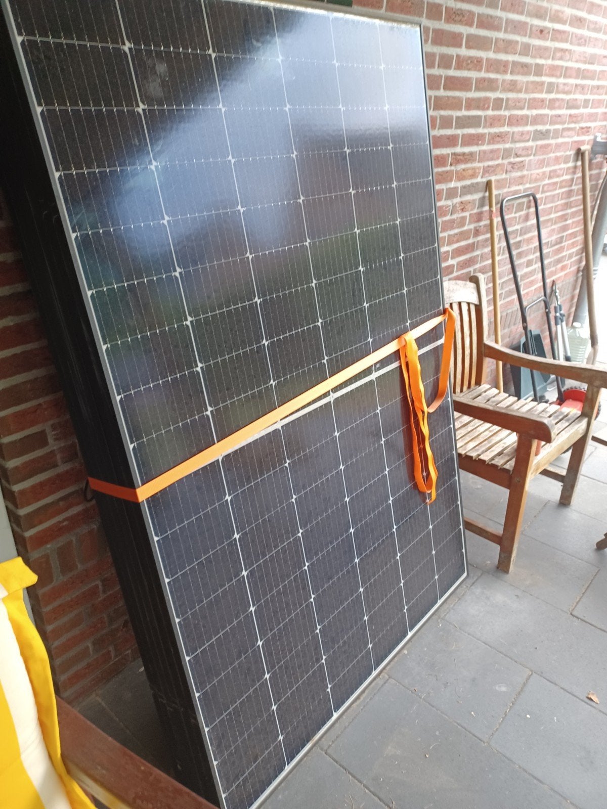 Growatt omvormer en zonnepanelen, Ophalen of Verzenden, Gebruikt, Compleet systeem, 200 wattpiek of meer