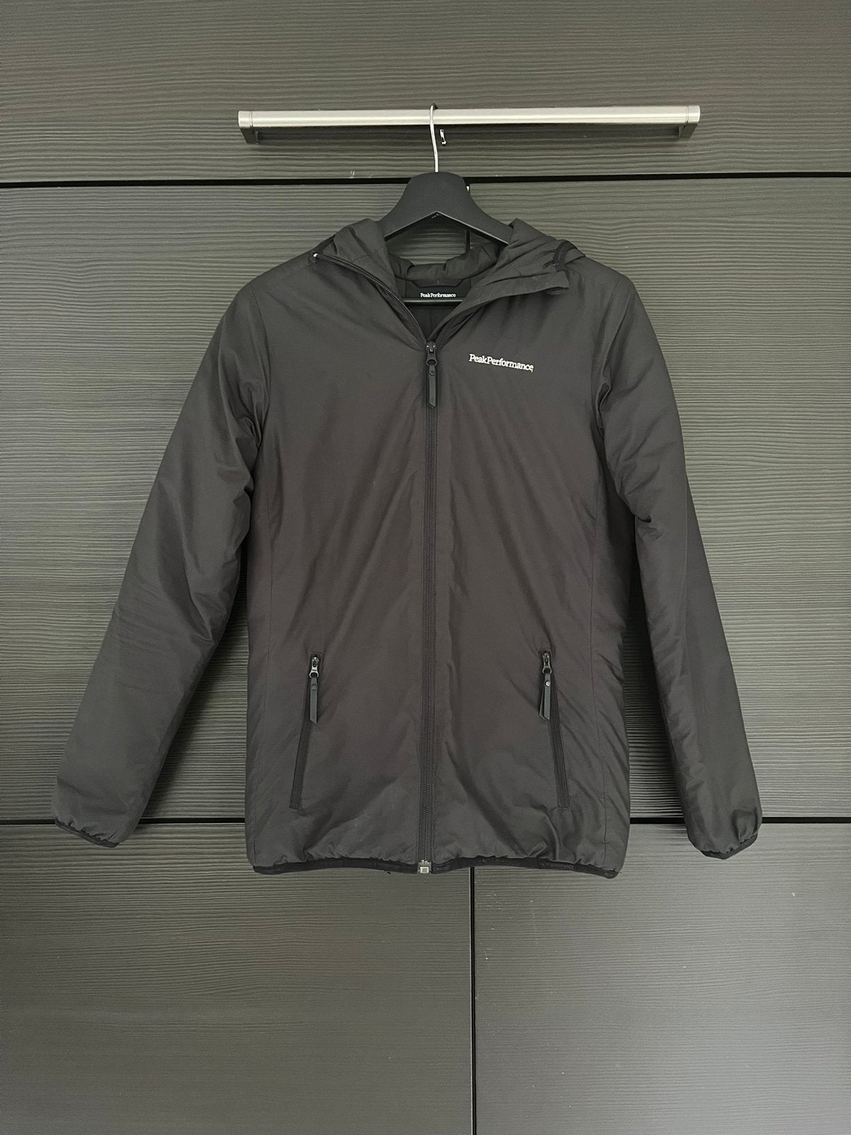 Peak Performance jas donkerblauw maat S, Kleding | Heren, Ophalen of Verzenden, Zo goed als nieuw, Maat 46 (S) of kleiner, Peak Performance