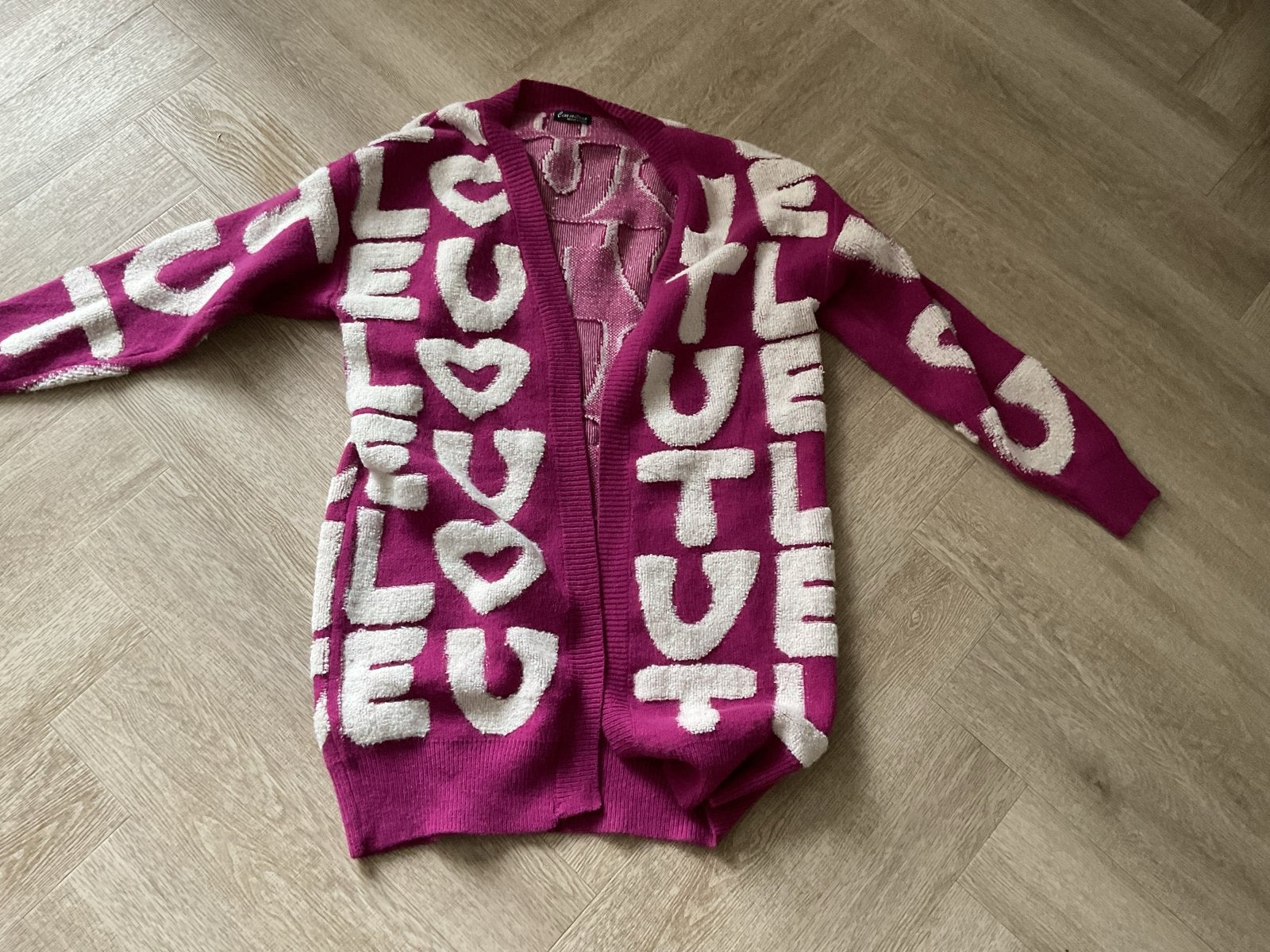 Apart vest met 'LOVE' print - Maat M, Ophalen of Verzenden, Gedragen, Maat 38/40 (M), Paars
